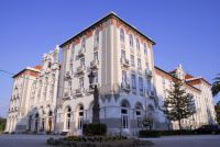 Curia Palace 17 Side view